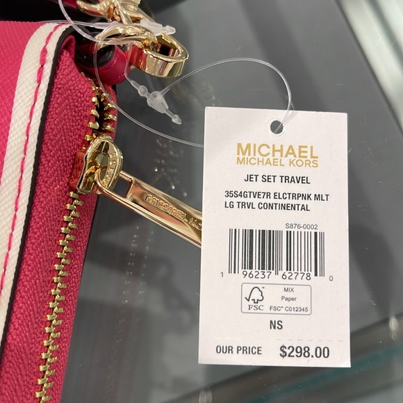 MICHAEL KORS JST 
Leather Continental Wristlet Phone Case Wallet 
NWT - Picture 9 of 16